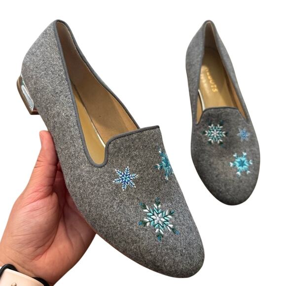 Talbots Ryan Grey Flannel Snowflake Embroidered Loafers Flats 8 - Picture 1 of 6